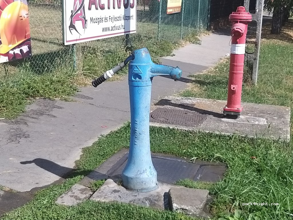 (7634) Pécs - 26 Pellérdi út — foto