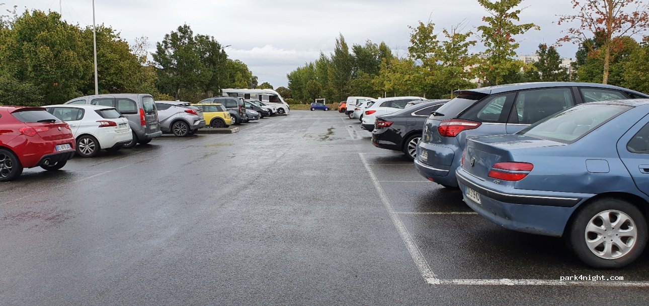 (58000) Nevers - 16 Rue de l'Île Saint-Charles — foto 2