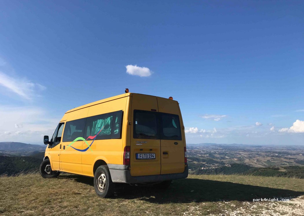 (60048) Serra San Quiric - Unnamed Road — foto