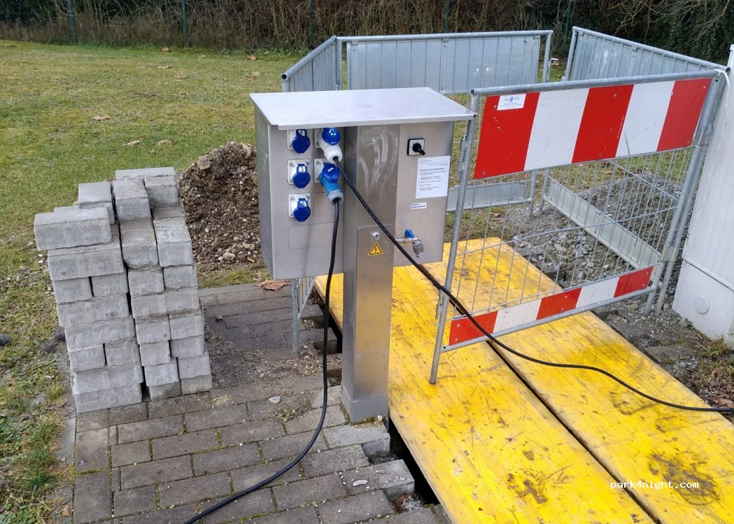 Wohnmobilstellplatz am Bahnhof in Pfarrkirchen — foto 4