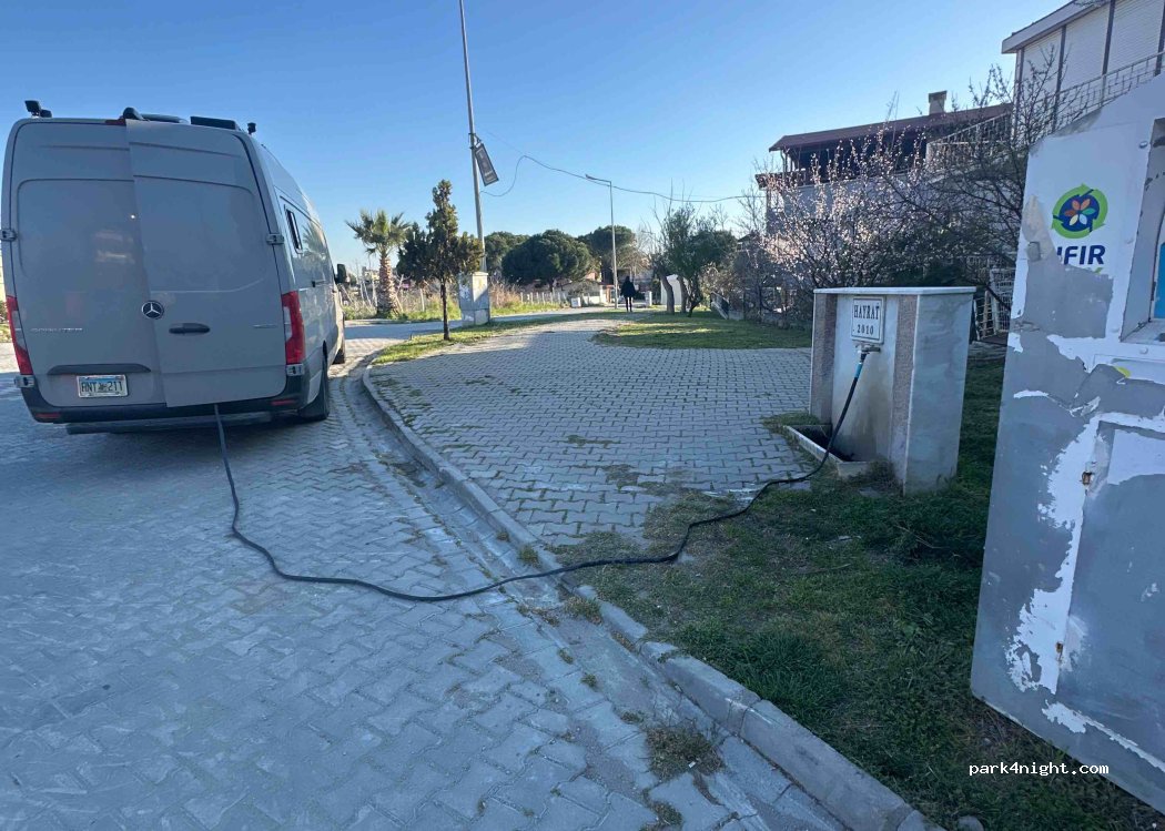 (10300)  - 1 Zeytinli Caddesi — foto 3