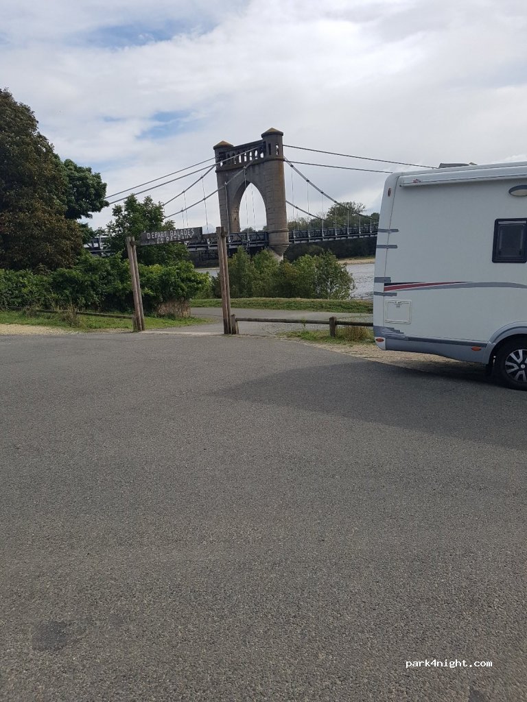 (37130) Langeais - D57 — foto 2