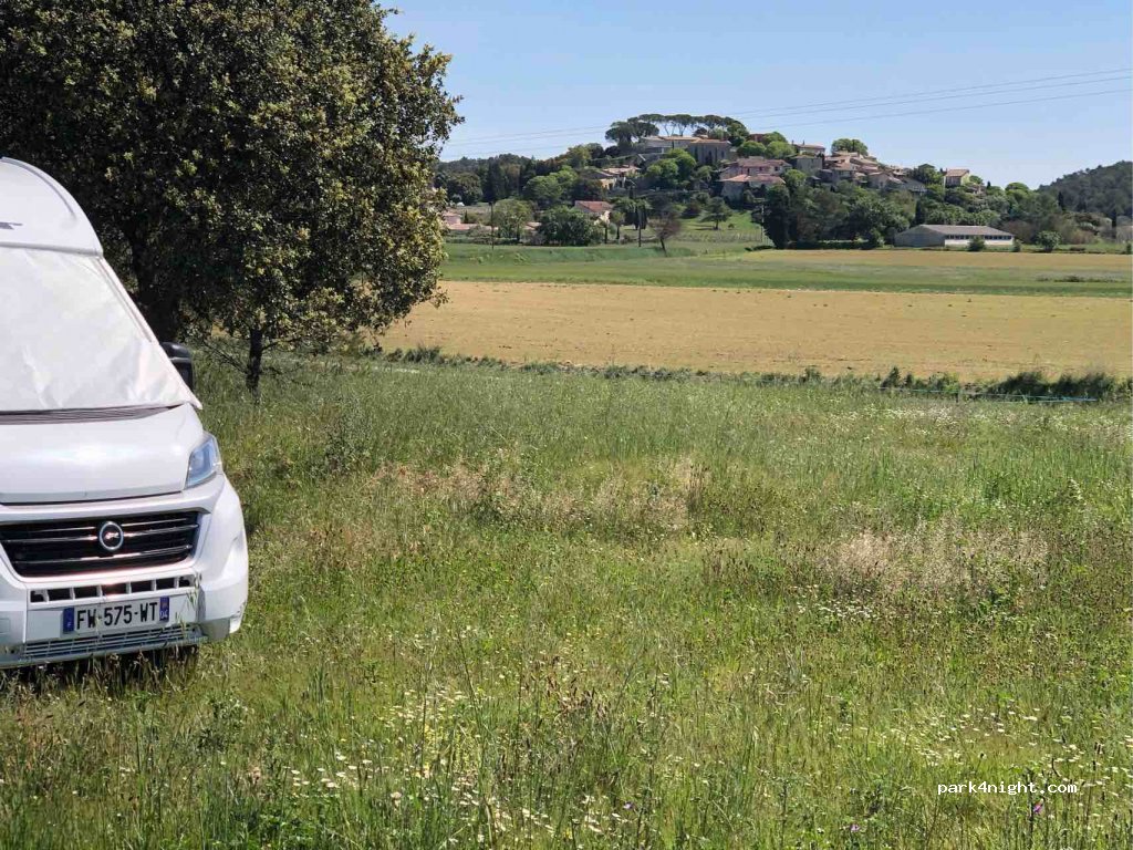 (30260) Orthoux-Sérignac-Quilhan - D188 — foto 2