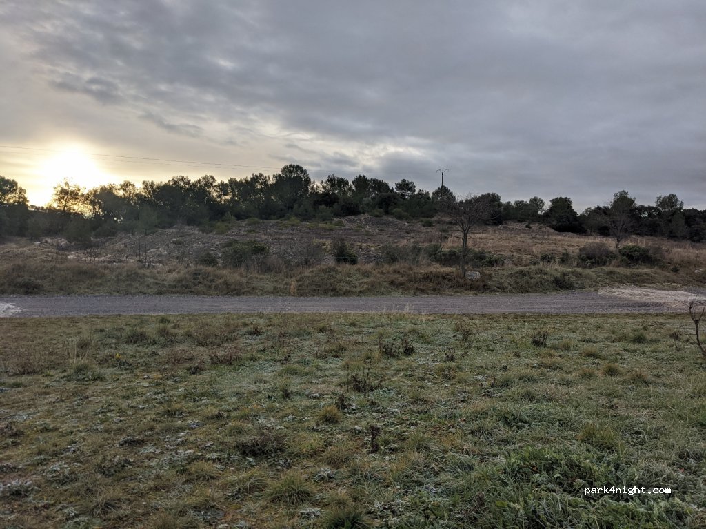 (30260) Orthoux-Sérignac-Quilhan - D188 — foto 3