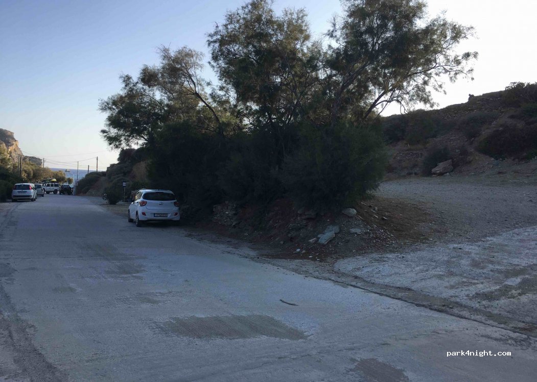 (840 11) Agkali - Unnamed Road — foto