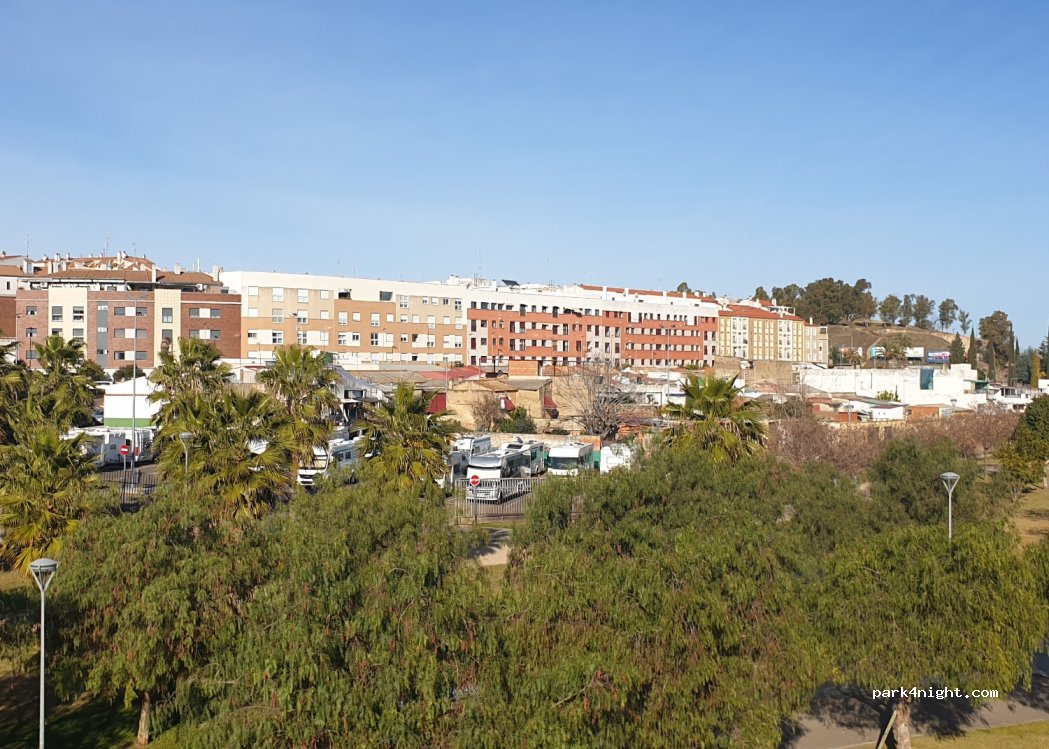 (06007) Badajoz - 10 Camino Viejo San Vicente — foto