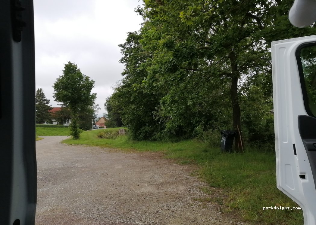 (99334) Elleben - Dorfstraße — foto 2