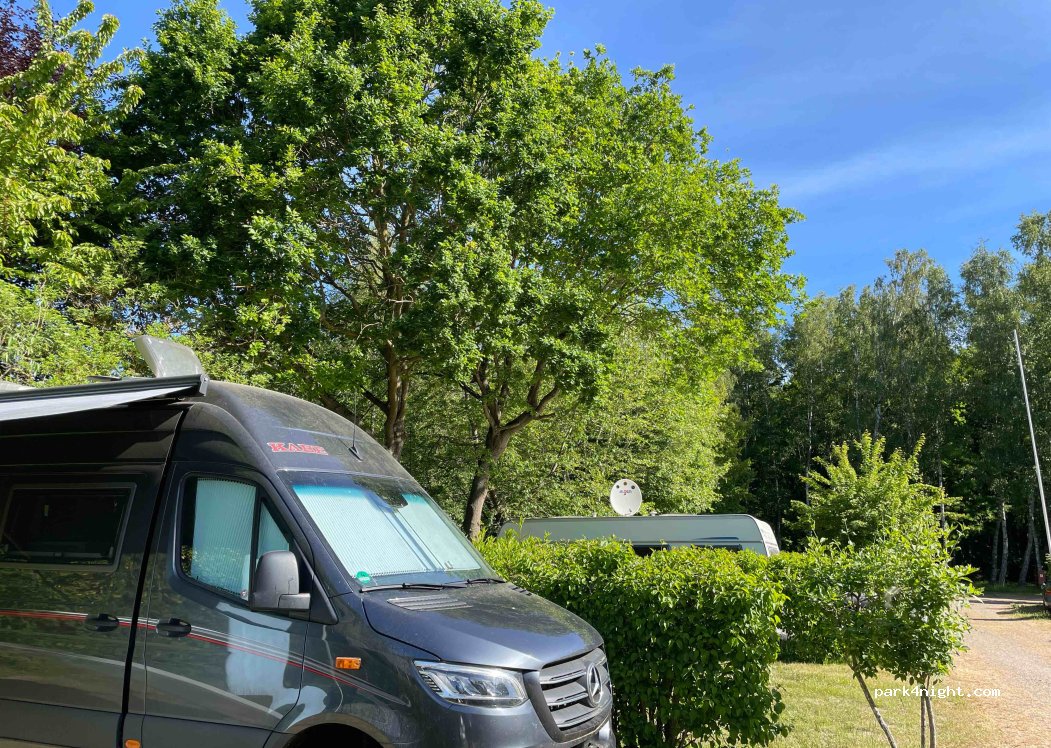 Gästehaus Lietzow u. Störtebeker Camp — foto