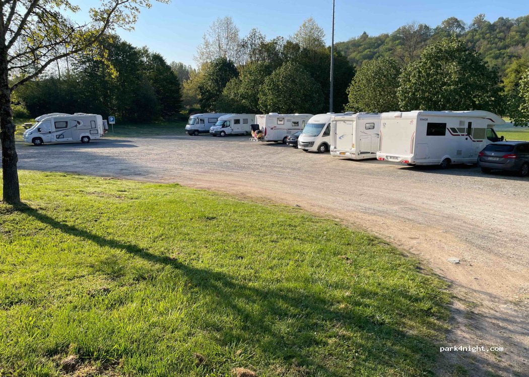 Aire Camping-car Solignac — foto 5