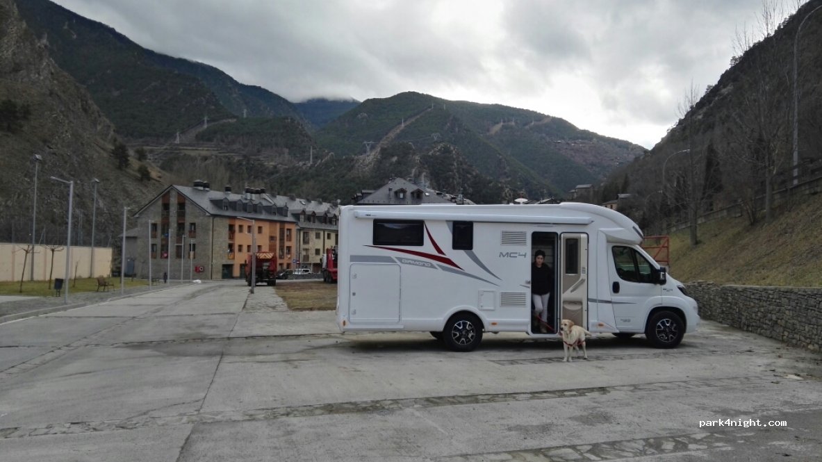 (25595) Llavorsí - 24 Carretera de la Vall d'Aran — foto 2