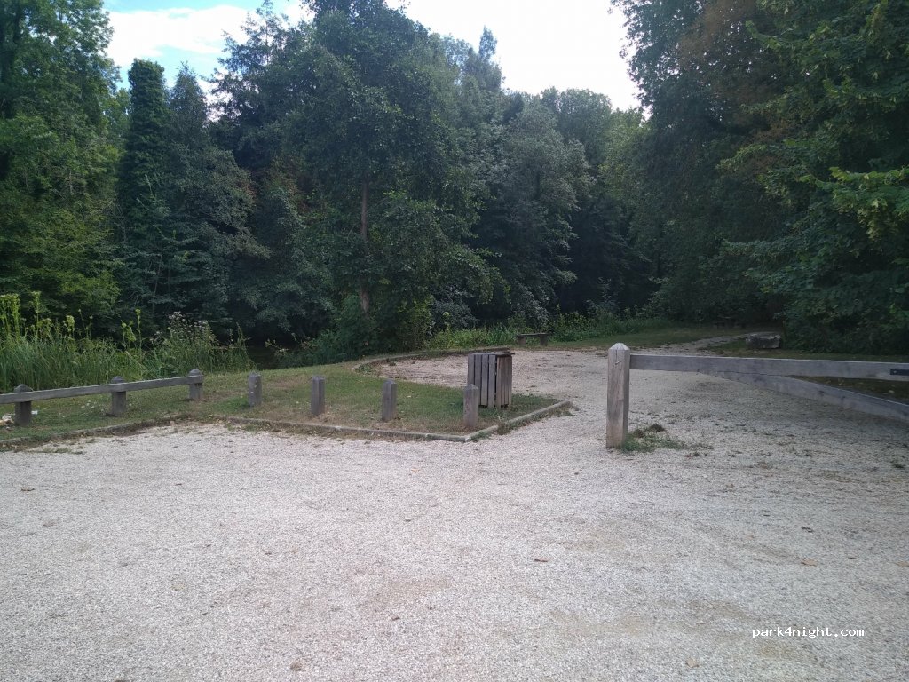 (45330) Le Malesherbois - 23 Rue Adolphe Cochery — foto 2
