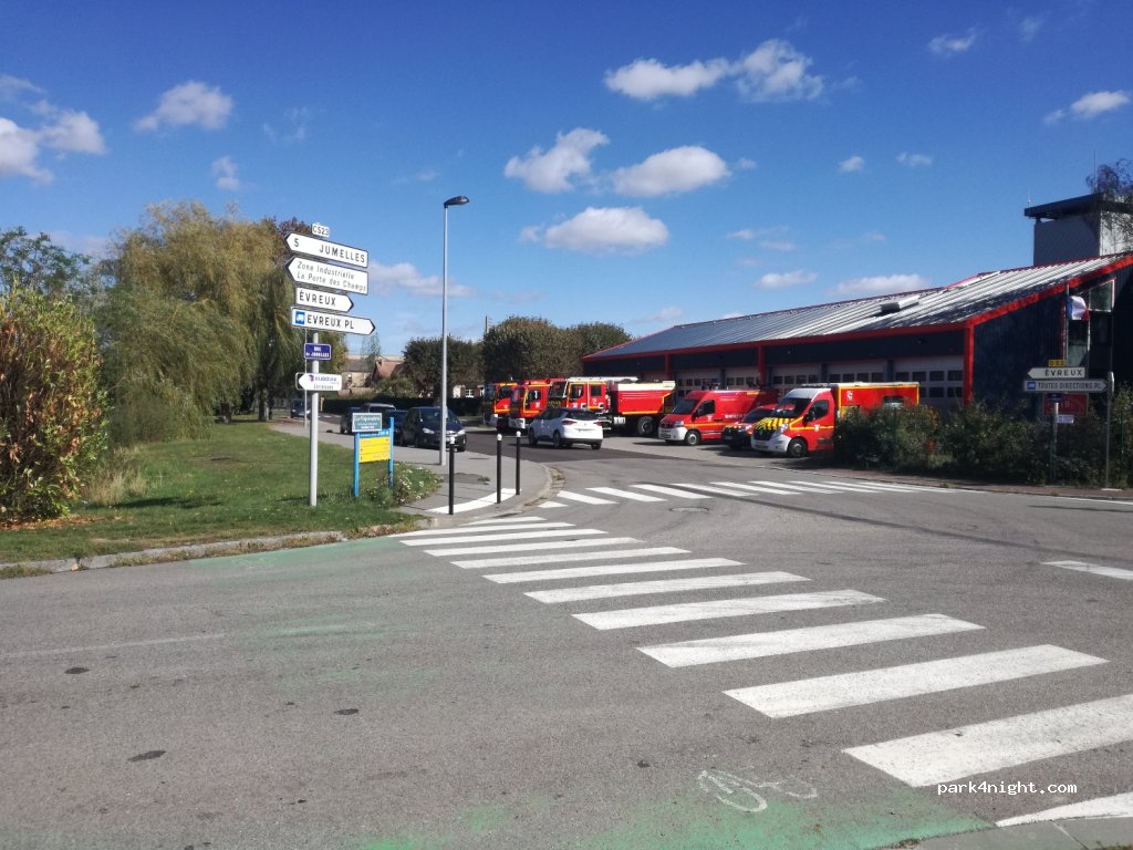 (27220) Saint-André-de-l'Eure - 9 Rue Dubois — foto
