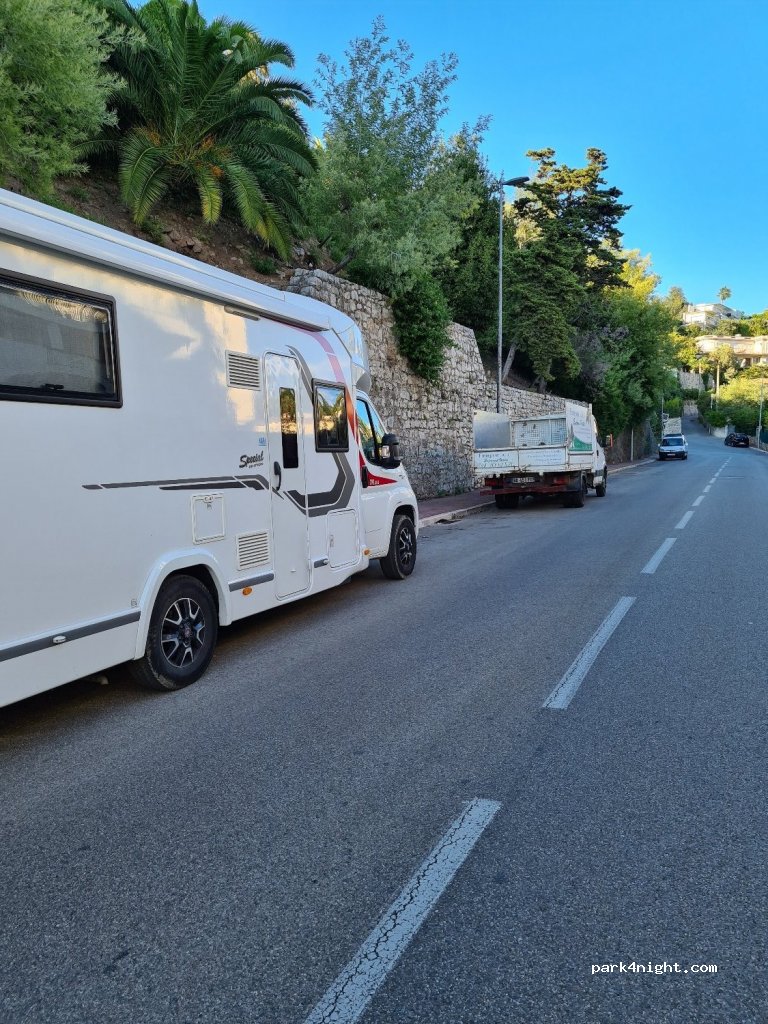 (06150) Cannes - 31 Boulevard Leader — foto