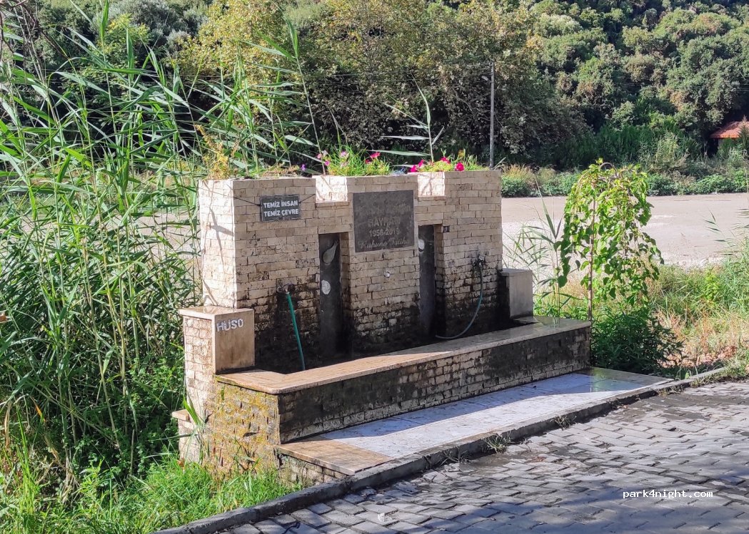 (09430)  - 1 Milli Park Caddesi — foto 2
