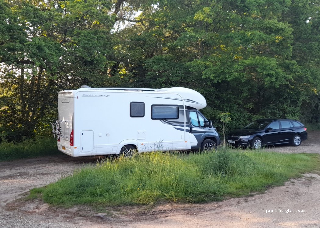 (SO41 8PJ)  - Royden Lane — foto 2