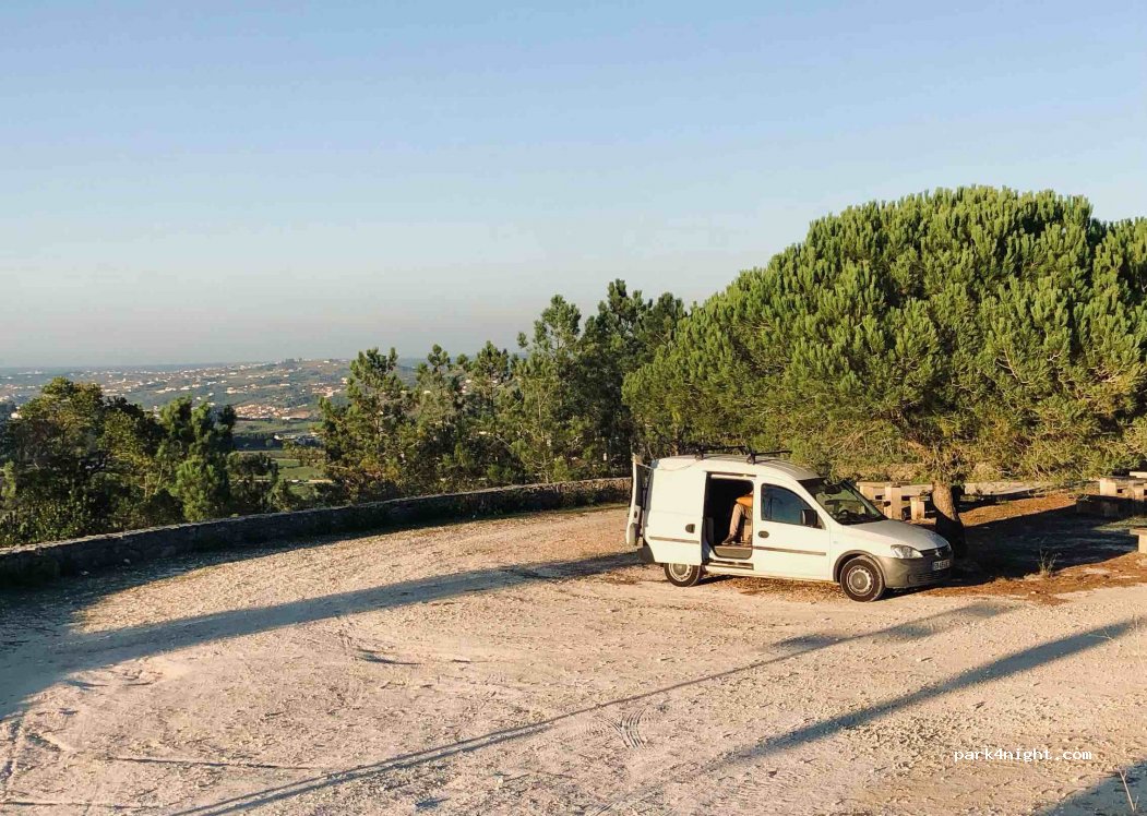 (2480) Porto de Mós - 26 Rua Serra dos Candeiros — foto 2