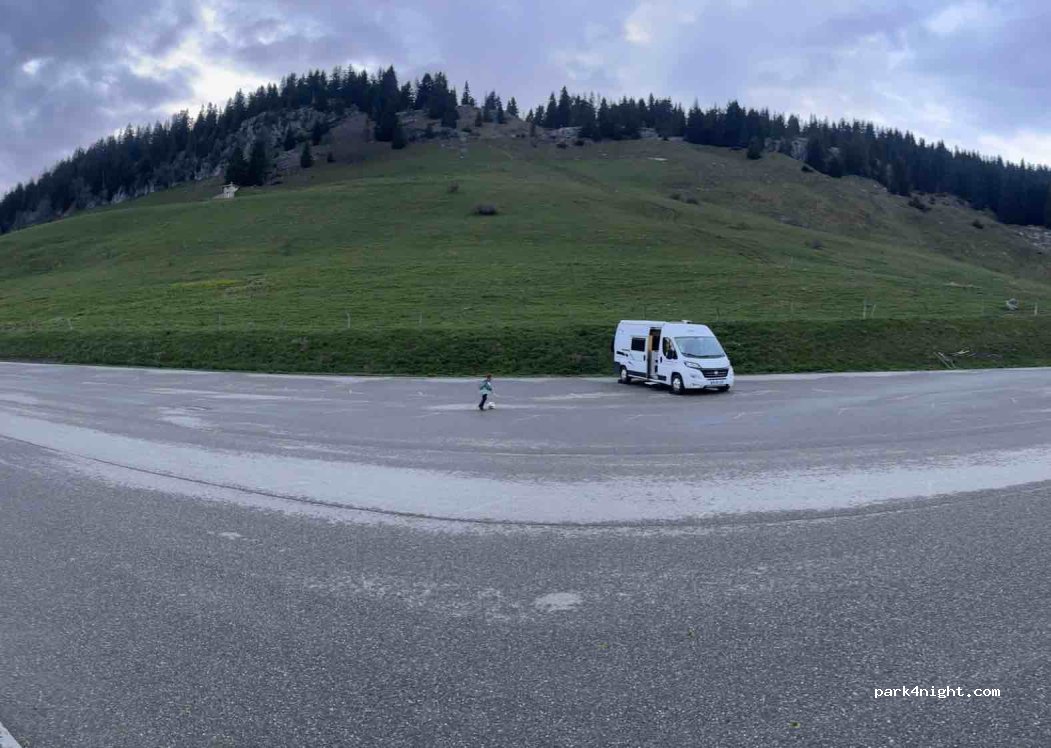(74570) Thorens-Glières - Route des Glières — foto 4