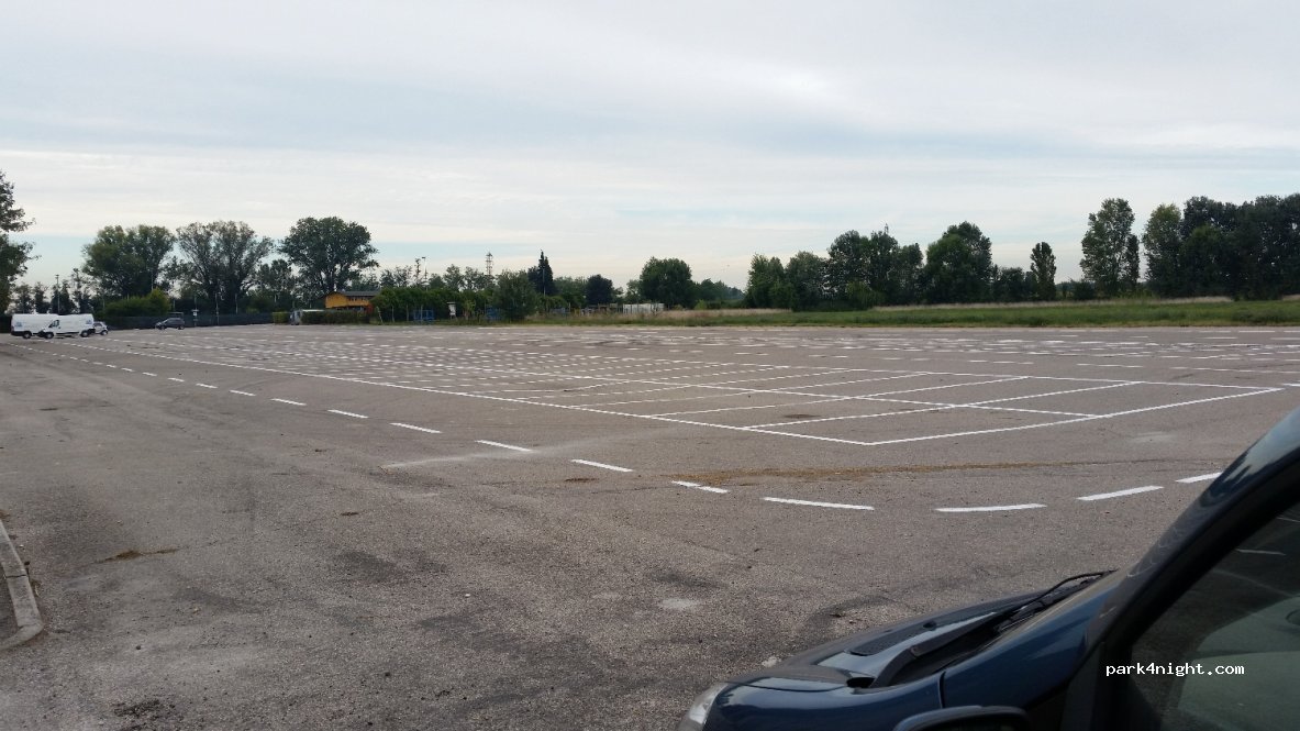 (37045) Legnago - 1 Via Olimpia — foto