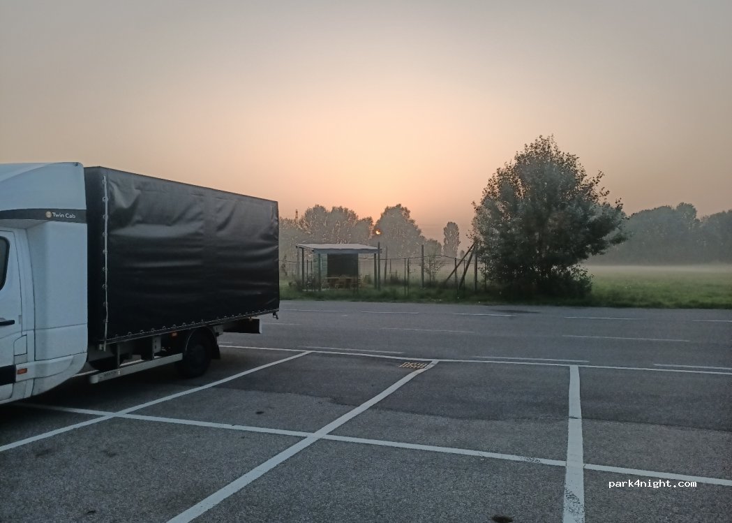 (37045) Legnago - 1 Via Olimpia — foto 4
