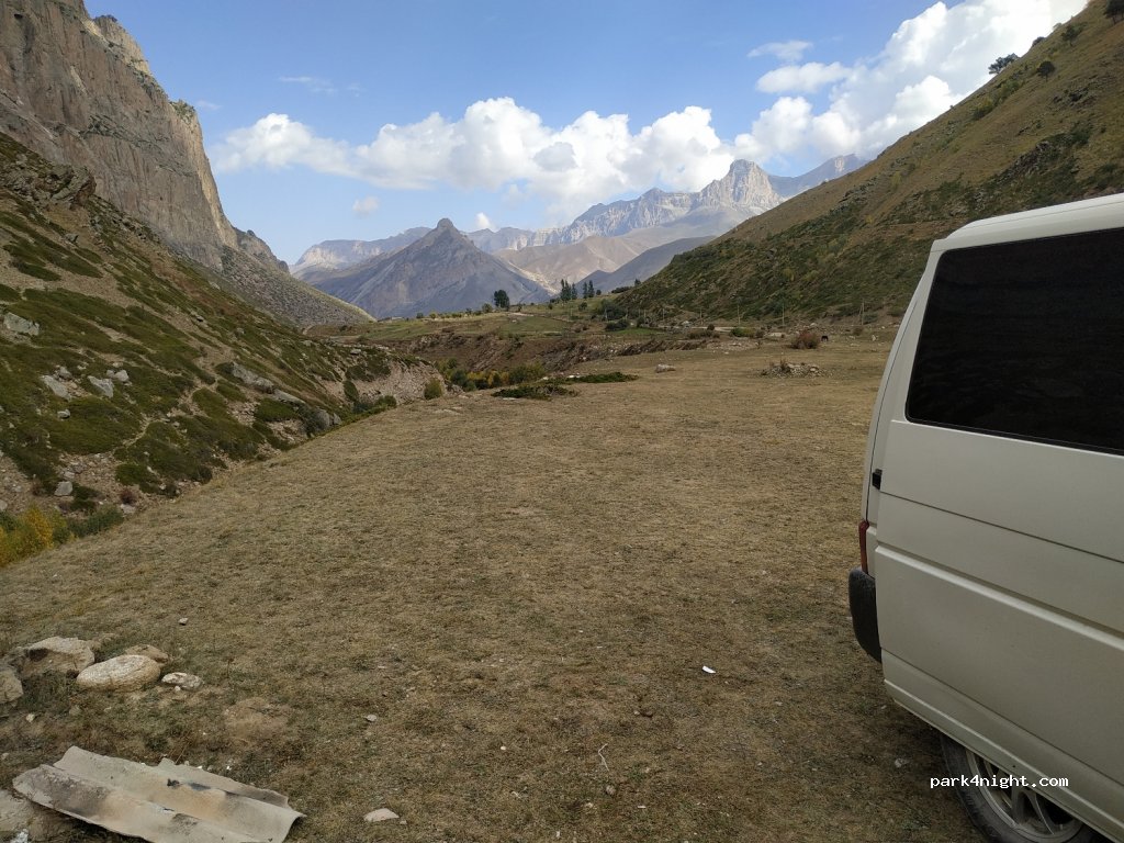 (361416) Bulungu - Unnamed Road — foto 2