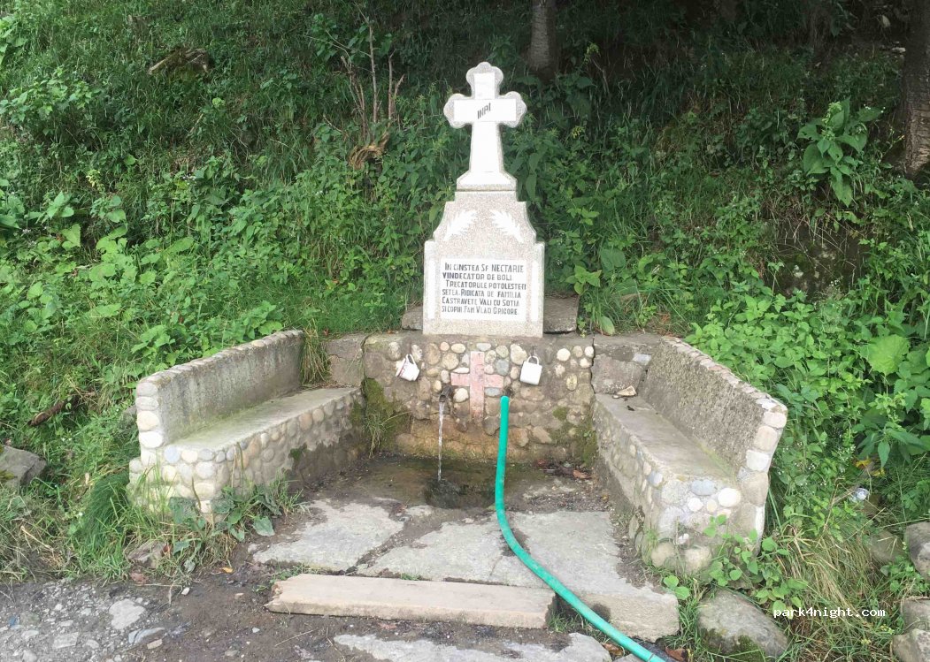 () Gura Siriului - DN10 — foto 3