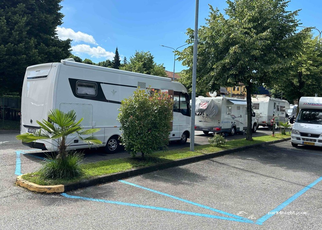 Area Sosta Camper Pallanza | Verbania — foto 4