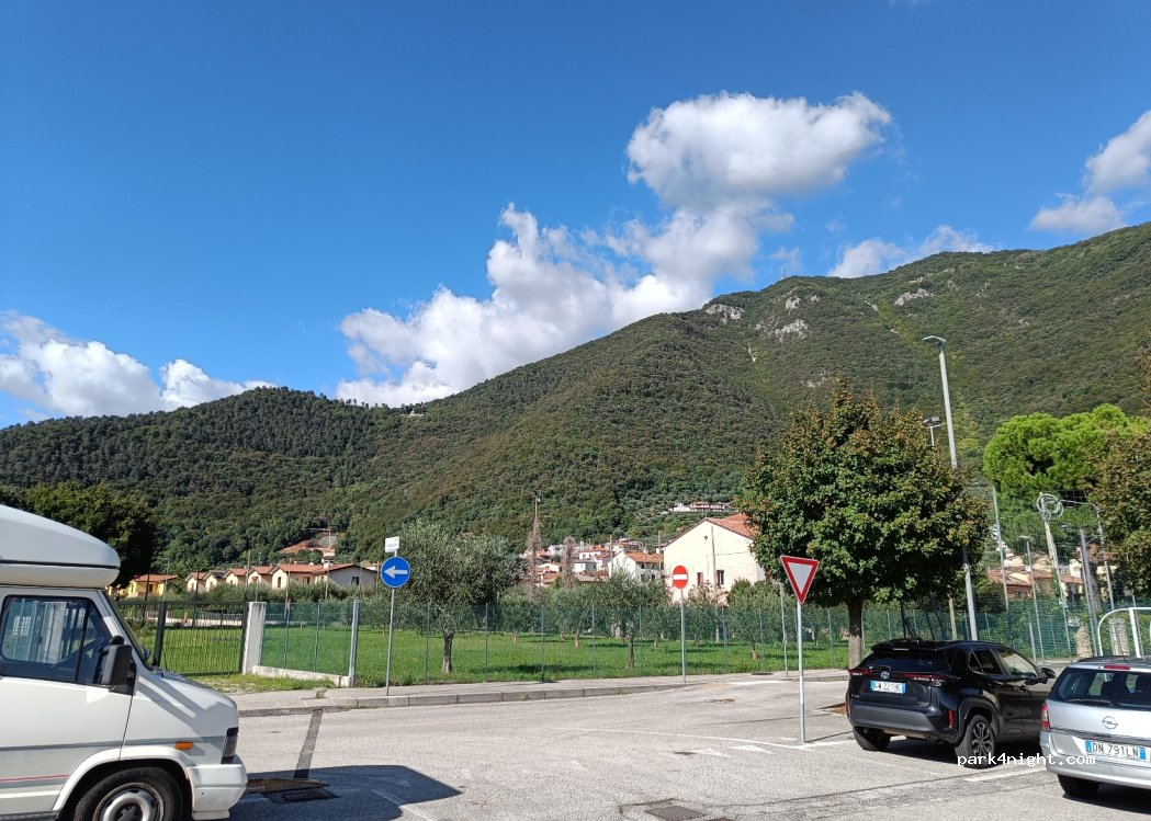 (36020) Pove del Grappa - 11 Via Roma — foto 4
