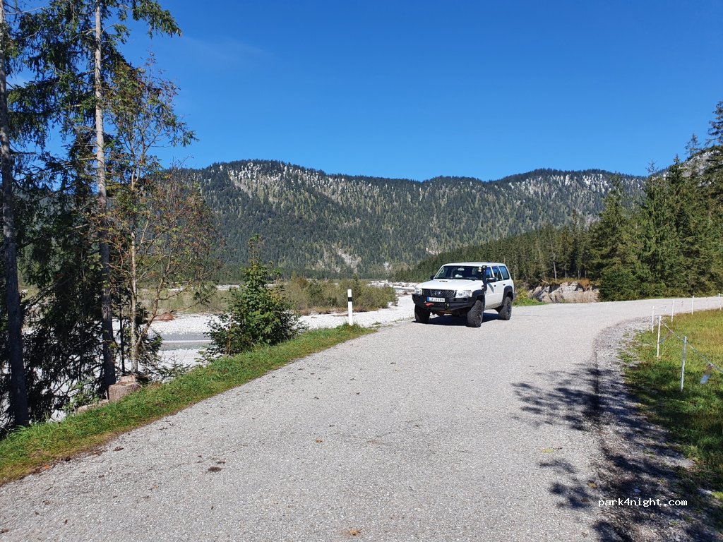 (83661) Lenggries - Unnamed Road — foto