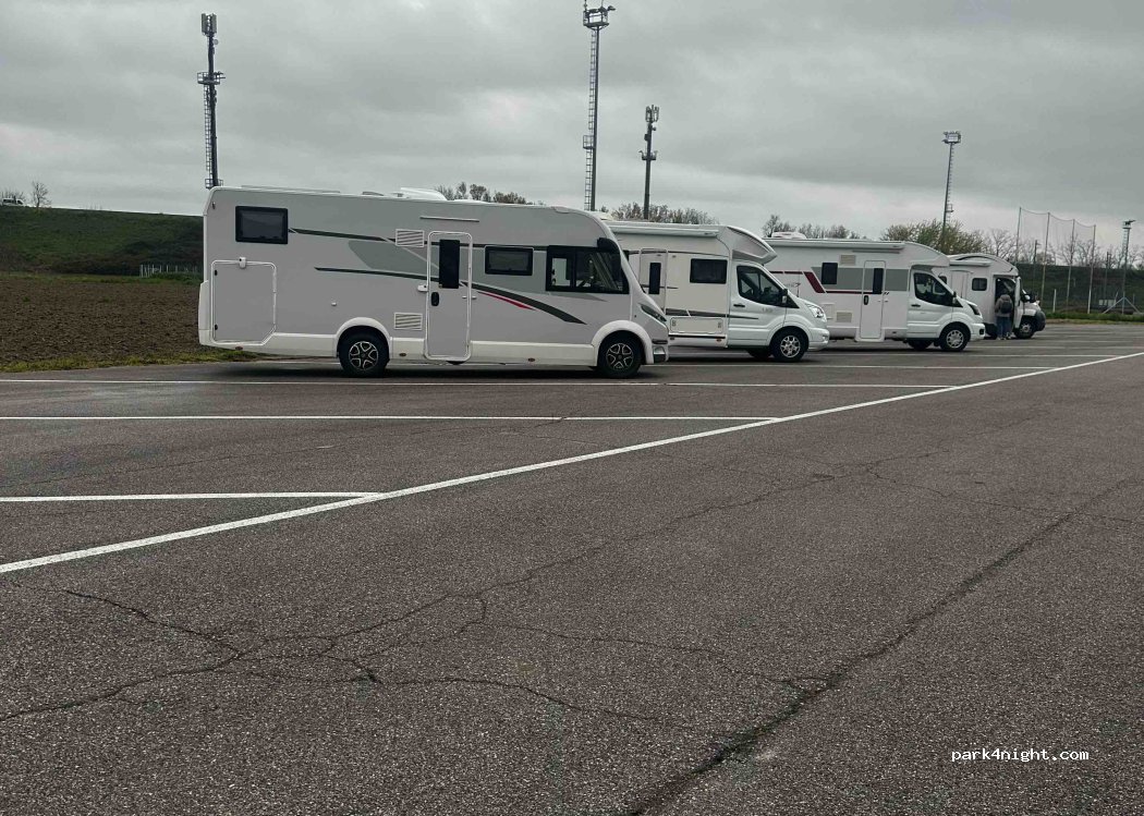 Area Sosta Camper Mesola — foto 4