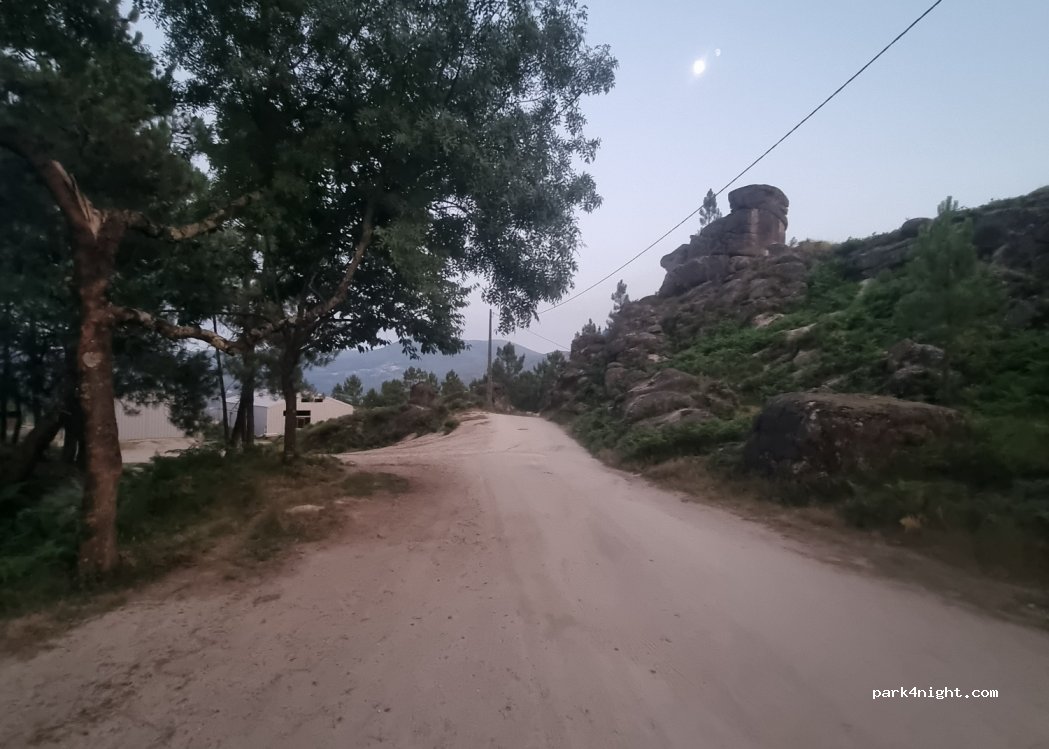 (5470) Fafião - Unnamed Road — foto