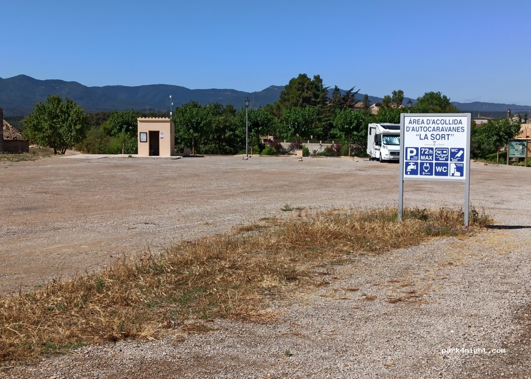Àrea d'autocaravanes de Tarrés — foto 2