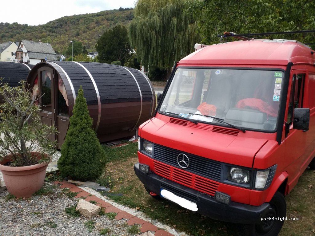 Fasshotel und Wohnmobilstellplatz Kamp Bornhofen — foto