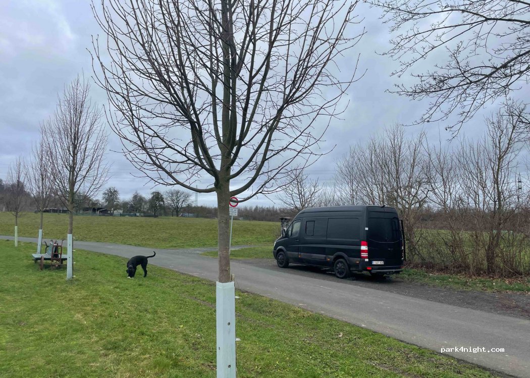 (56412) Heiligenroth - 2 Leipziger Straße — foto