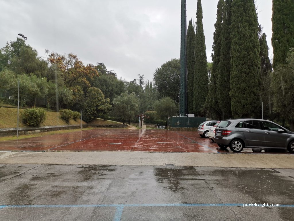(25083) Gardone Riviera - 36 Via Roma — foto