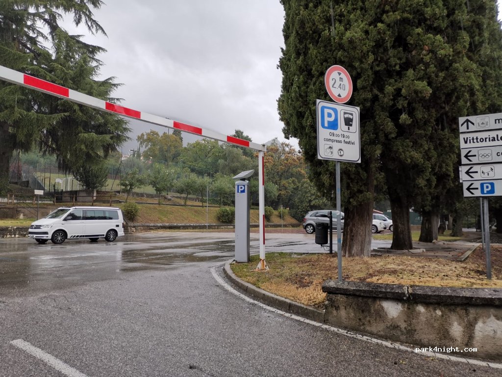 (25083) Gardone Riviera - 36 Via Roma — foto 2