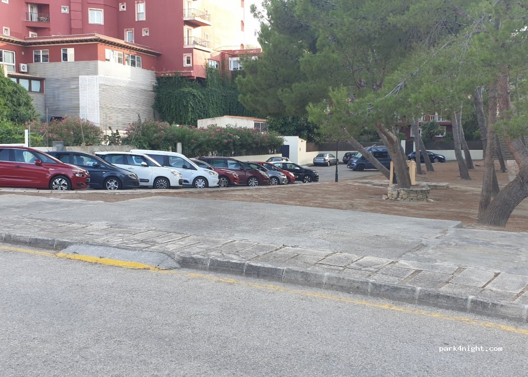 (07469) Cala Sant Vicenç - 5 Plaça Sant Vicenç — foto 4