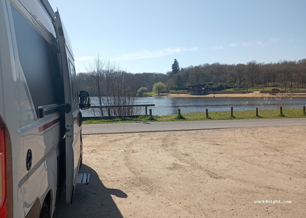 (37330) Château-la-Vallière - D749 — foto 4