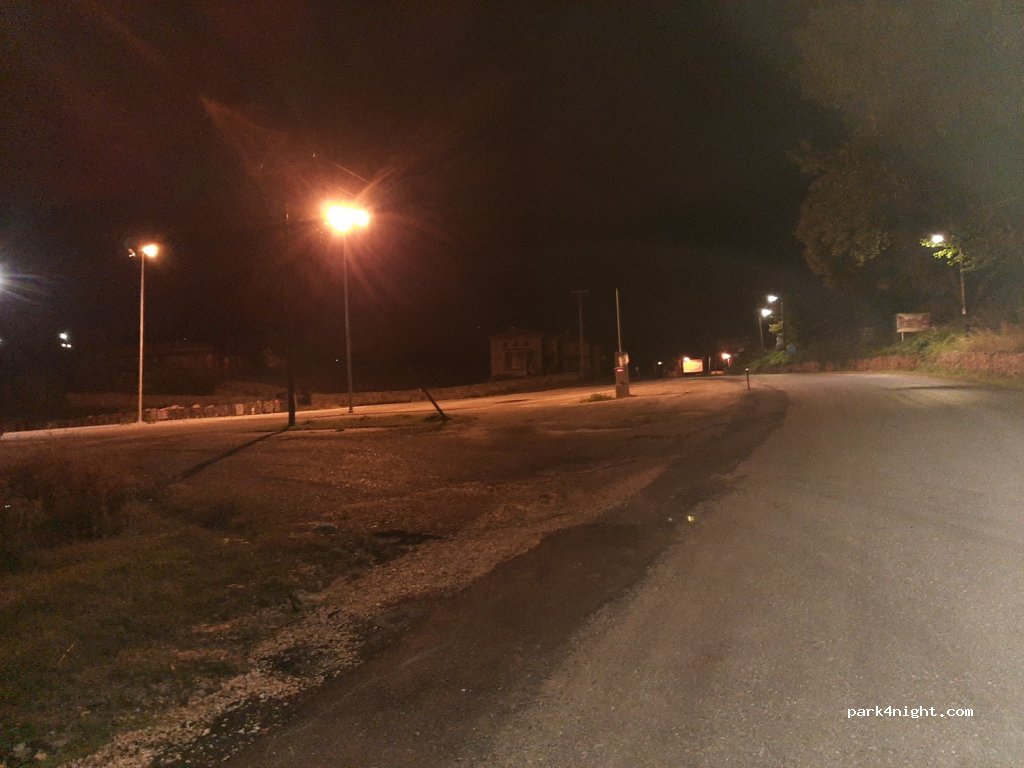 (580 02) Ag. Athanasios - Unnamed Road — foto