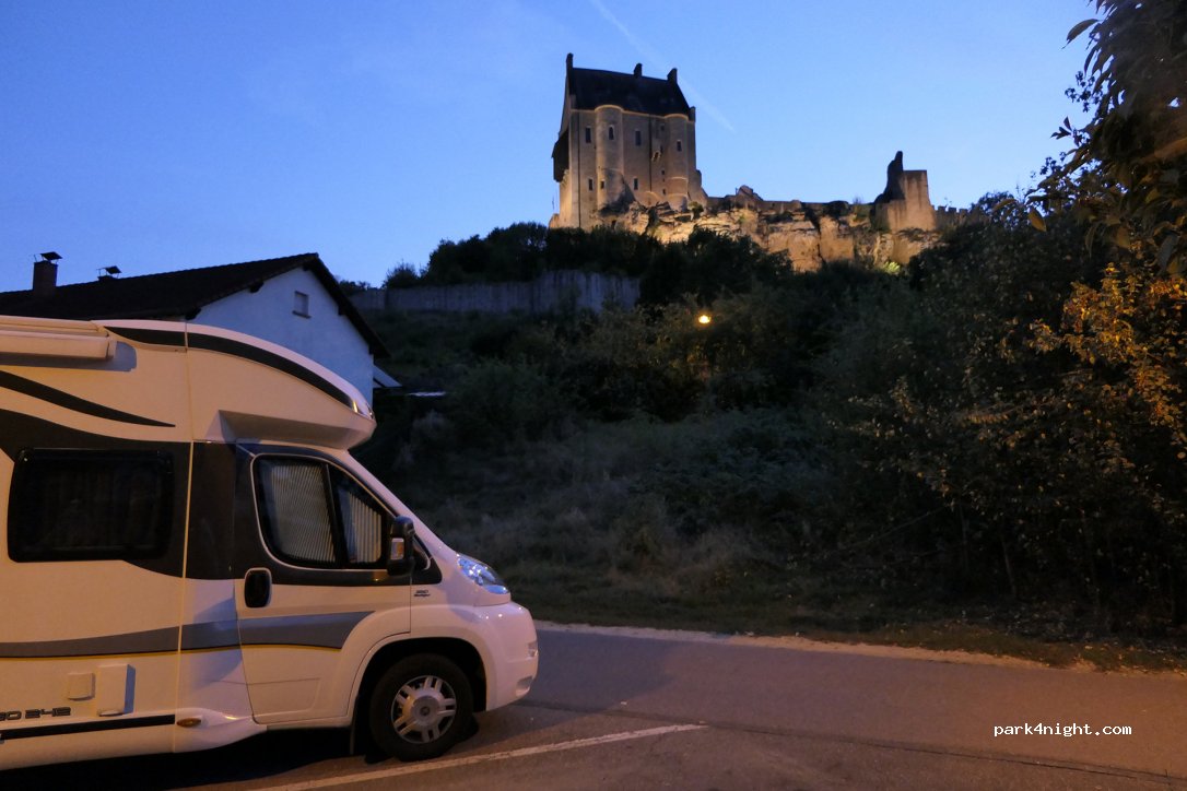 (7623) Larochette - Chemin Zinnen — foto