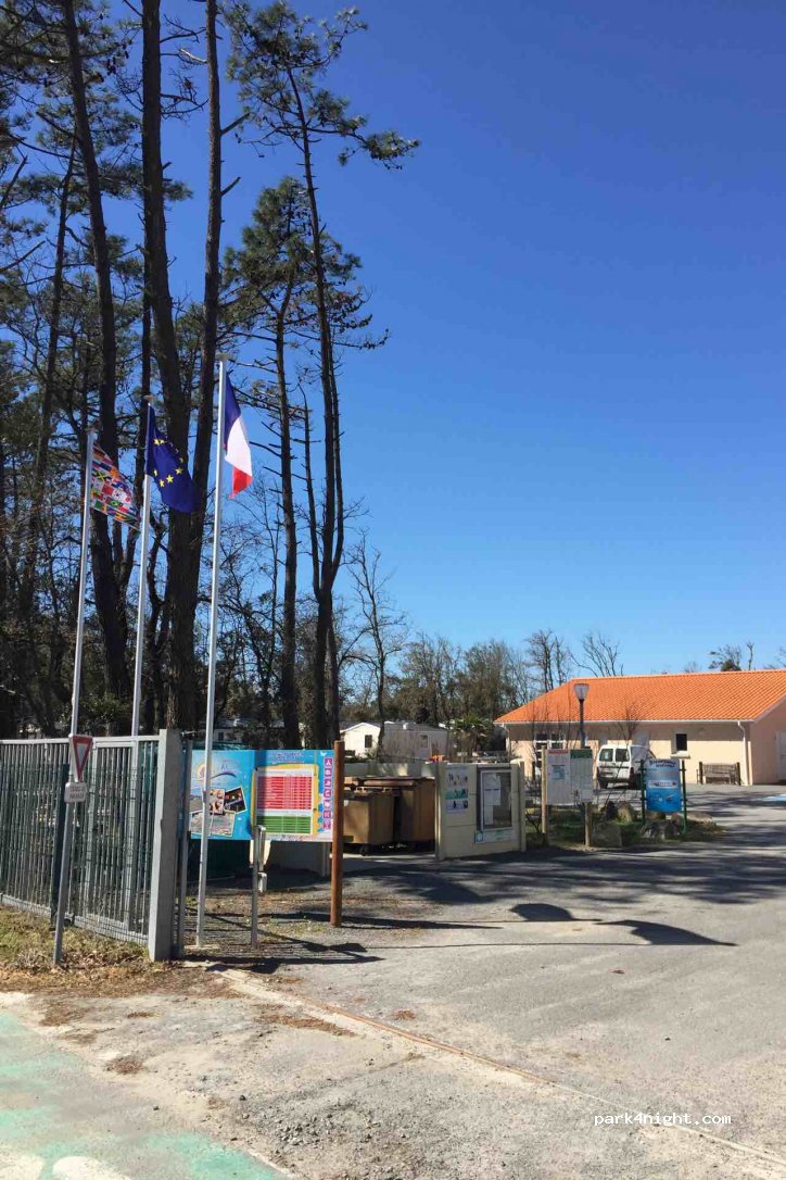 Camping LES SABLES D ARGENT — foto