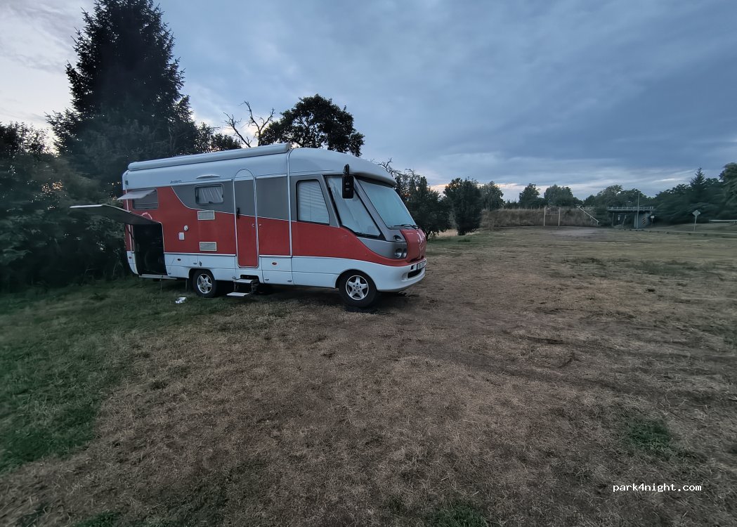 (66-330) Pszczew - 11 Szarzecka — foto 3