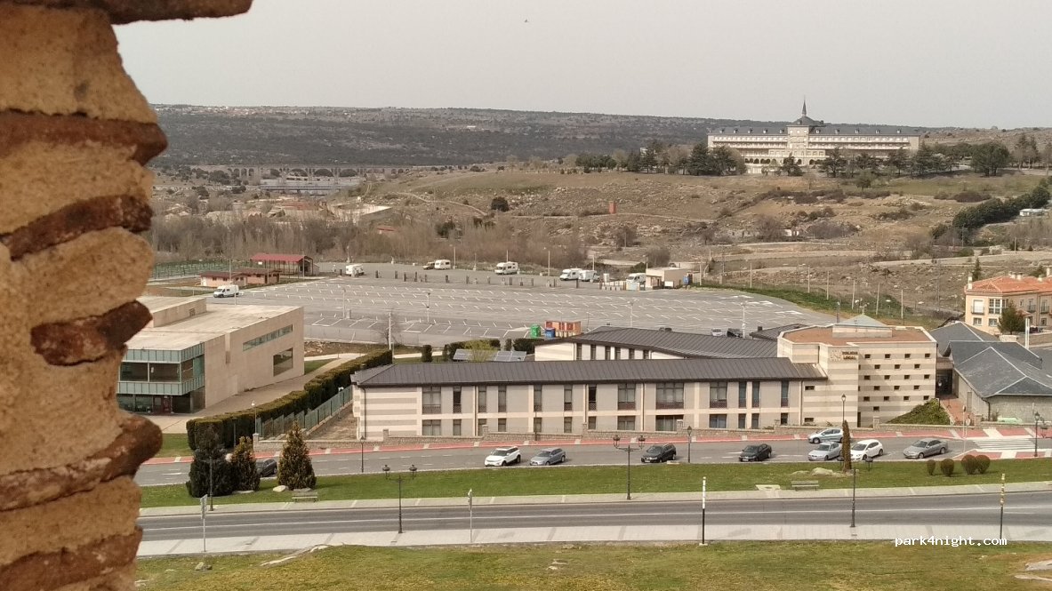 (05003) Ávila - 3 Arrabal 2/3 Camino del Cerezo — foto 4