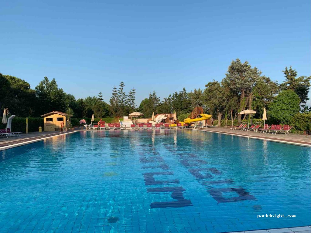 Campeggio villaggio Paestum — foto