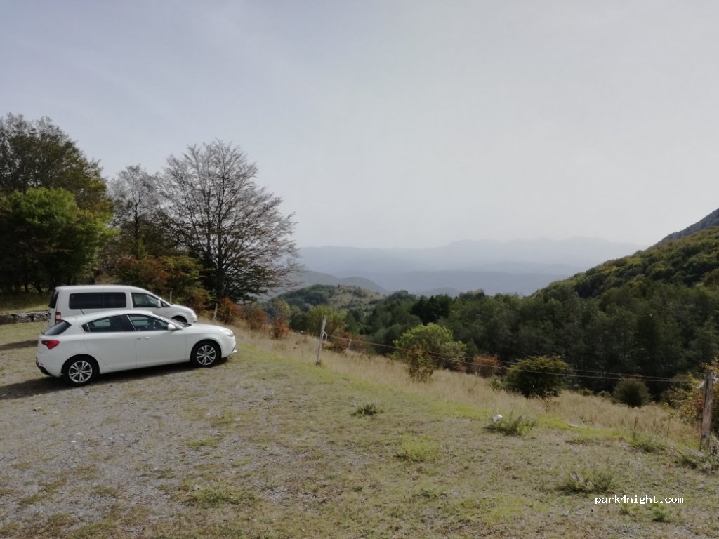 (85031) Castelsaraceno - Unnamed Road — foto