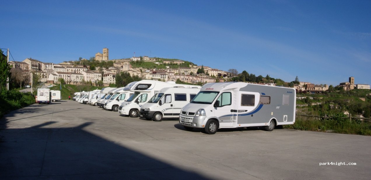 (40300) Sepúlveda - 7 Calle el Postiguillo — foto