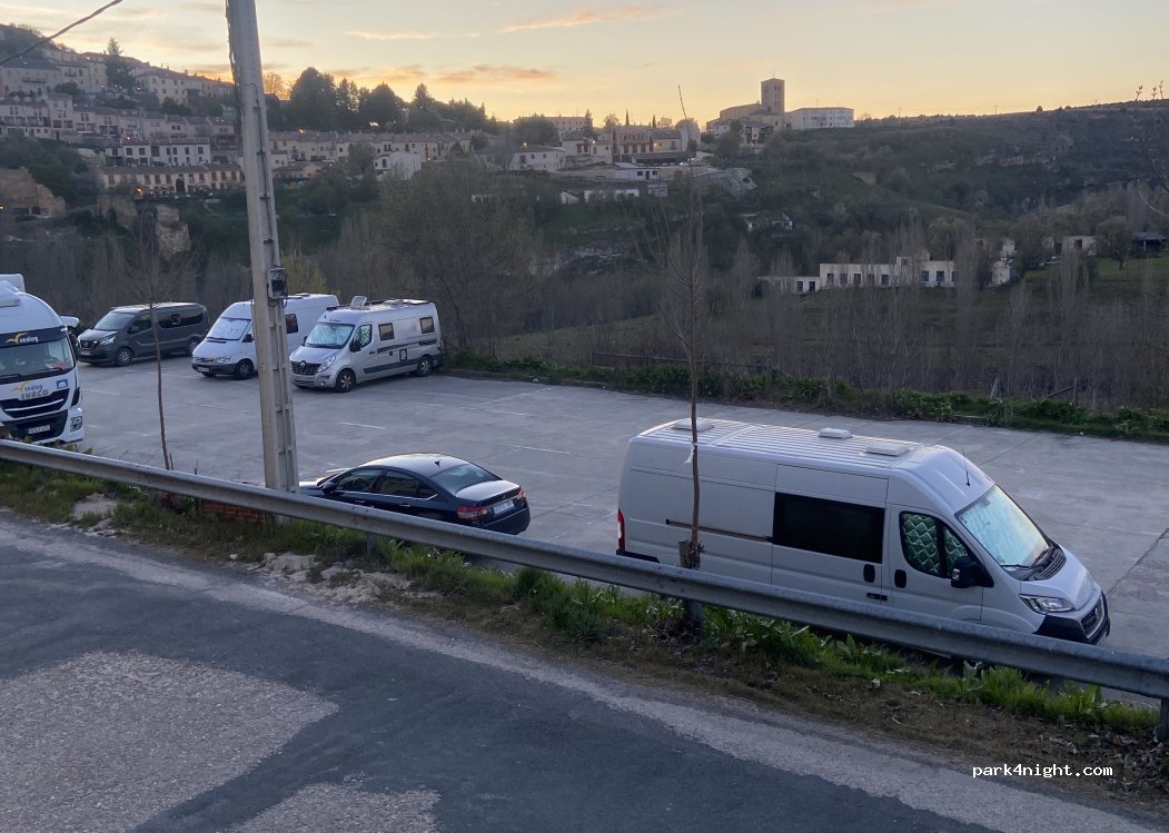 (40300) Sepúlveda - 7 Calle el Postiguillo — foto 4