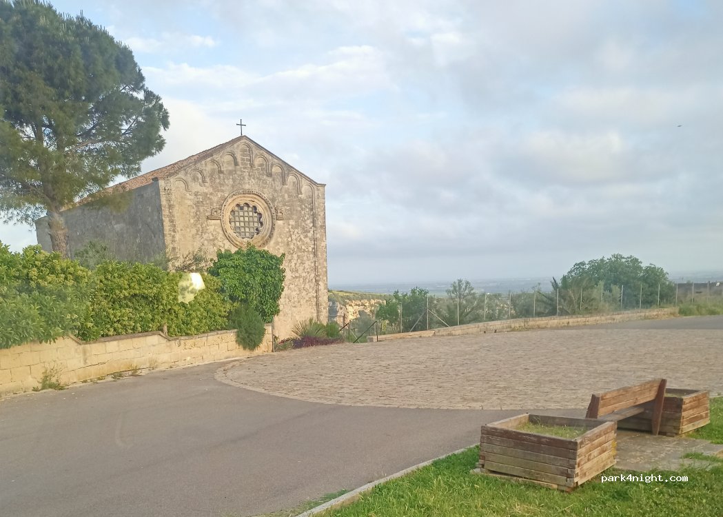 (74011) Castellaneta - Via Basilicata — foto 4