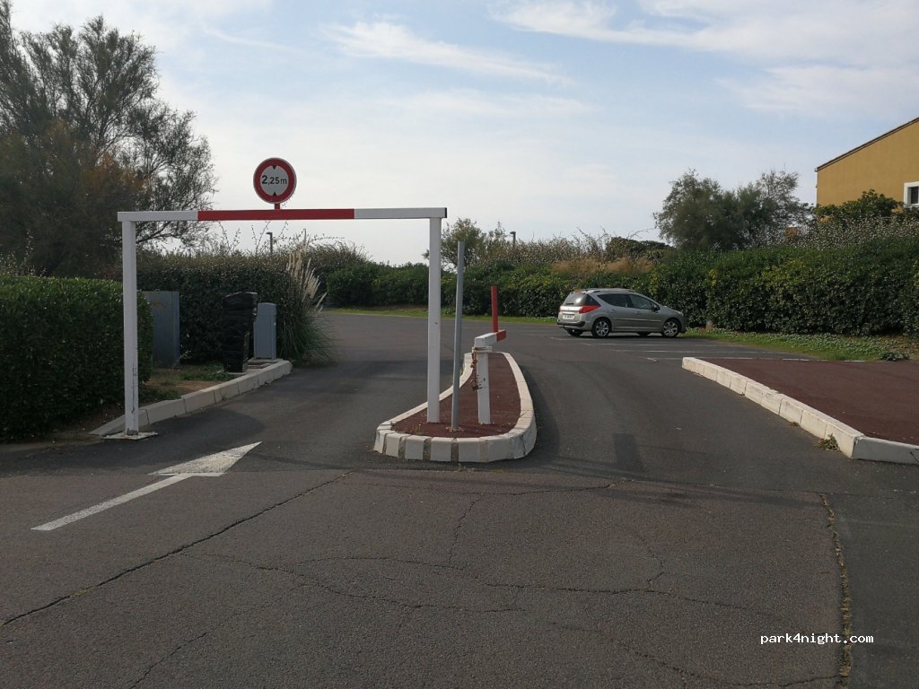 (34300) Agde - 1 Rue du Pacifique — foto