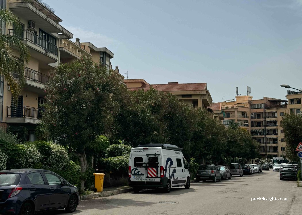 (80045) Pompei - 51a Via Monsignor Luigi di Liegro — foto 2