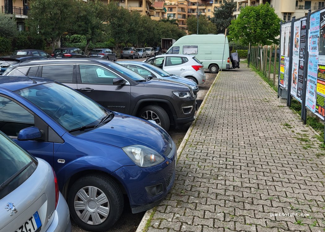 (80045) Pompei - 51a Via Monsignor Luigi di Liegro — foto 3